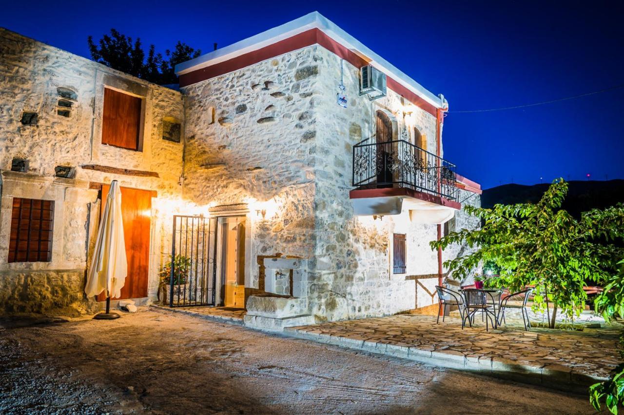 Villa Tzaniana Apomarma Exteriér fotografie