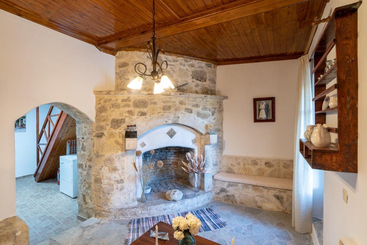 Villa Tzaniana Apomarma Exteriér fotografie